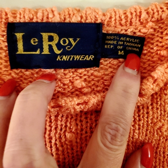 Vtg knit sweater - Picture 4 of 4